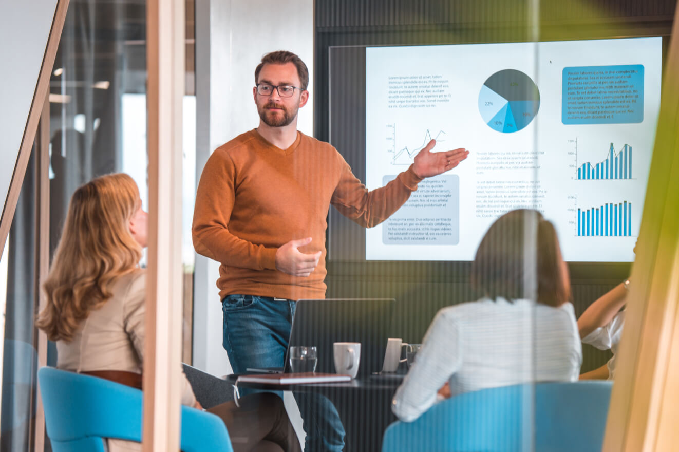 Projekt-Management-Karussellbild-1322x880-4