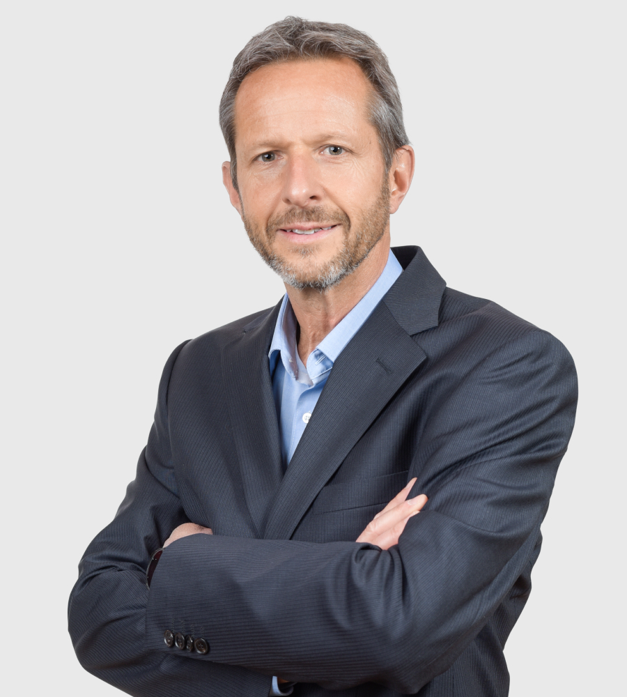 Affinitas-Portrait-Alain-Schindler-450x500px