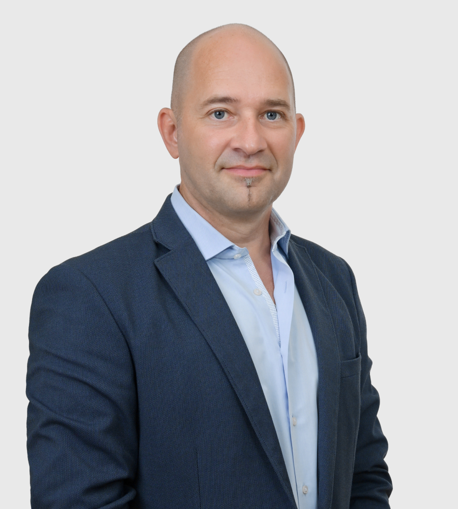 Affinitas-Portrait-Simon-Bienz-450x500px